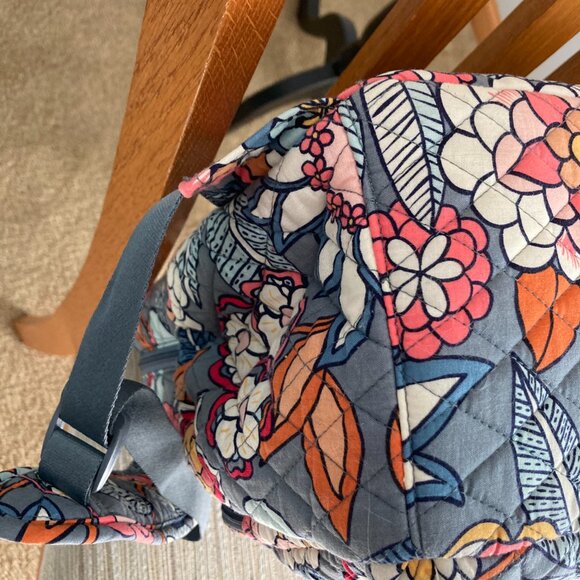 Vera Bradley Backpack Large EUC Tropical Evening - with padded laptop sleeve - Picture 11 of 16